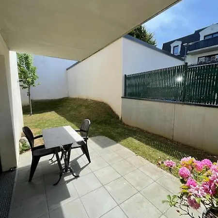 Agreable Avec Jardin Au Calme Апартаменты